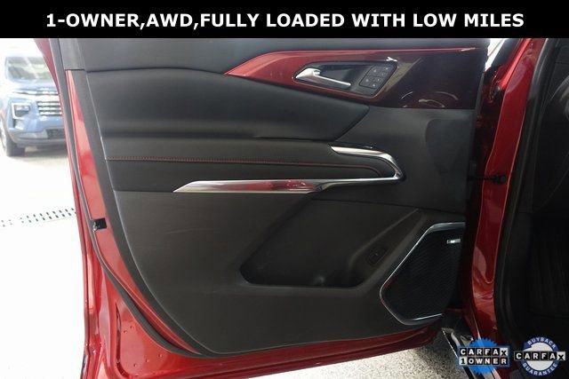 Used 2024 Chevrolet Traverse RS w/ LPO, Floor Liner Package AWD/4WD image 9