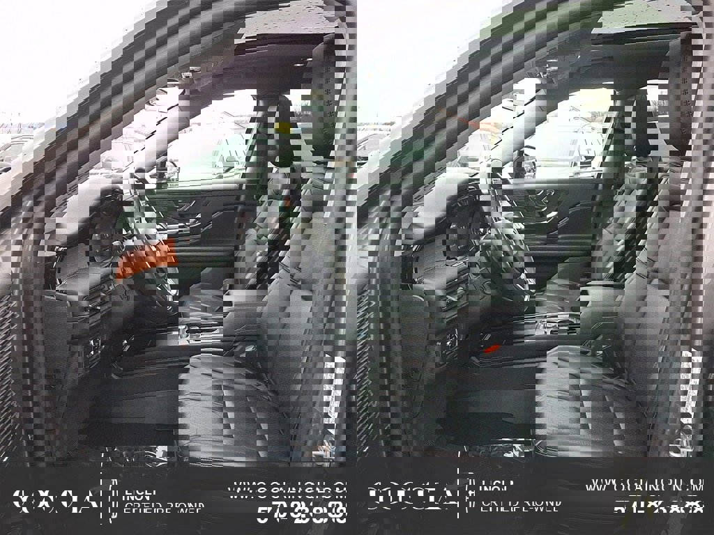 Certified 2022 Lincoln Corsair Reserve w/ Equipment Group 201A image 13