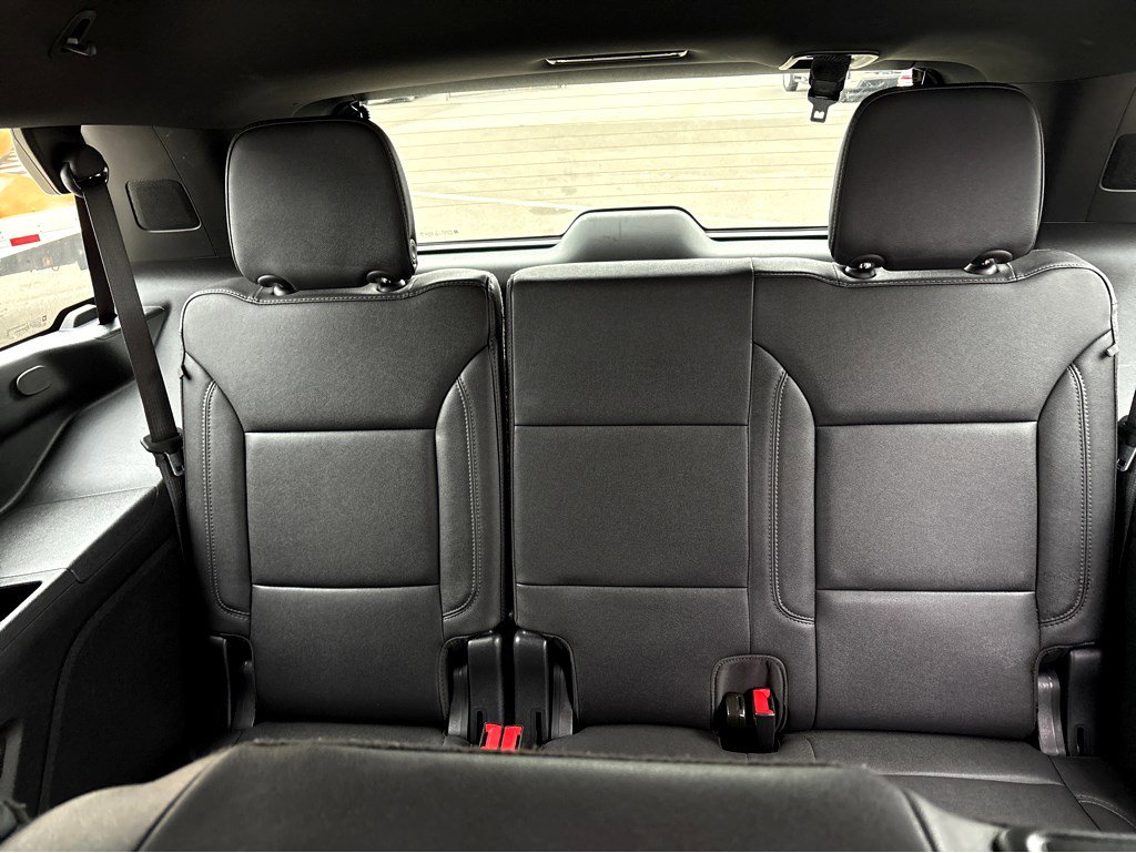 Used 2023 Chevrolet Tahoe LT image 32