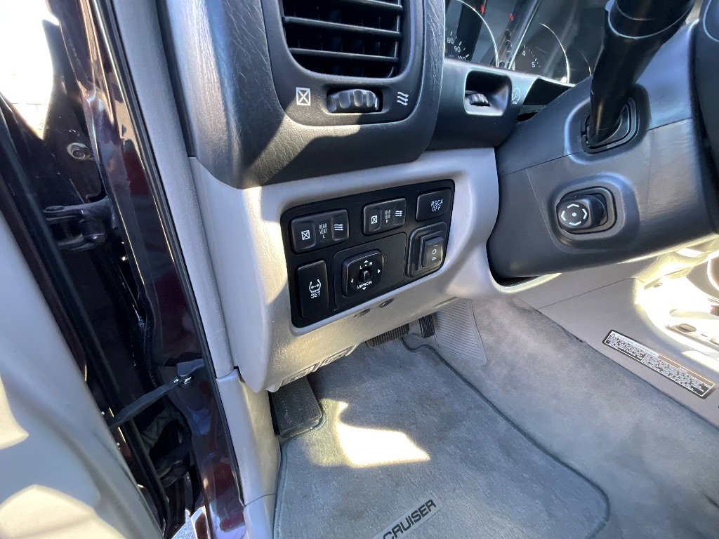 Used 2006 Toyota Land Cruiser image 15