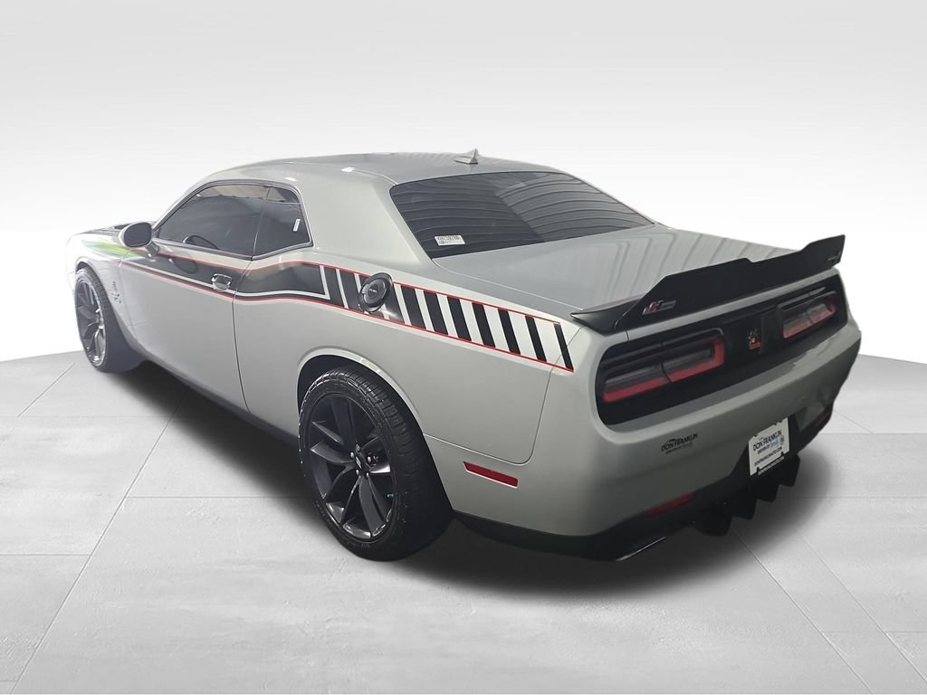 Used 2019 Dodge Challenger R/T Scat Pack RWD image 3