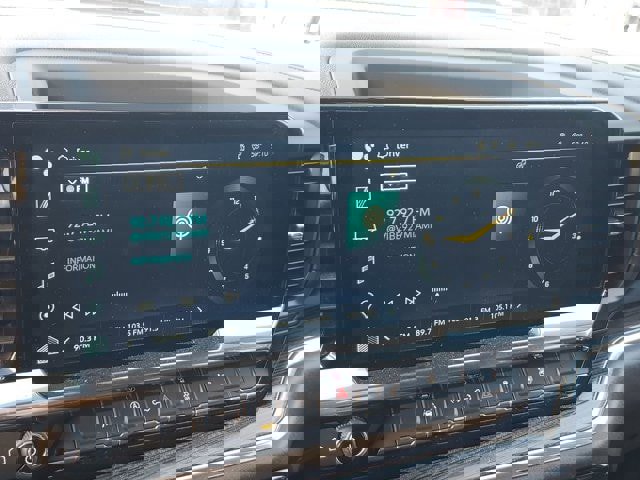 Used 2025 Chevrolet Silverado 1500 LT image 24