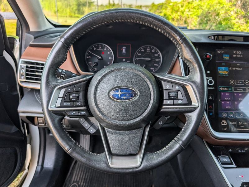 Used 2022 Subaru Outback Touring XT AWD/4WD image 22