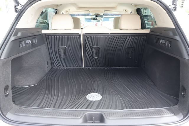 Used 2023 Buick Envision Avenir AWD/4WD image 19