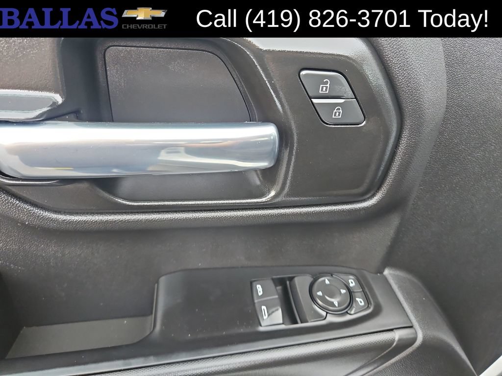 Certified 2025 Chevrolet Silverado 1500 W/T RWD image 24