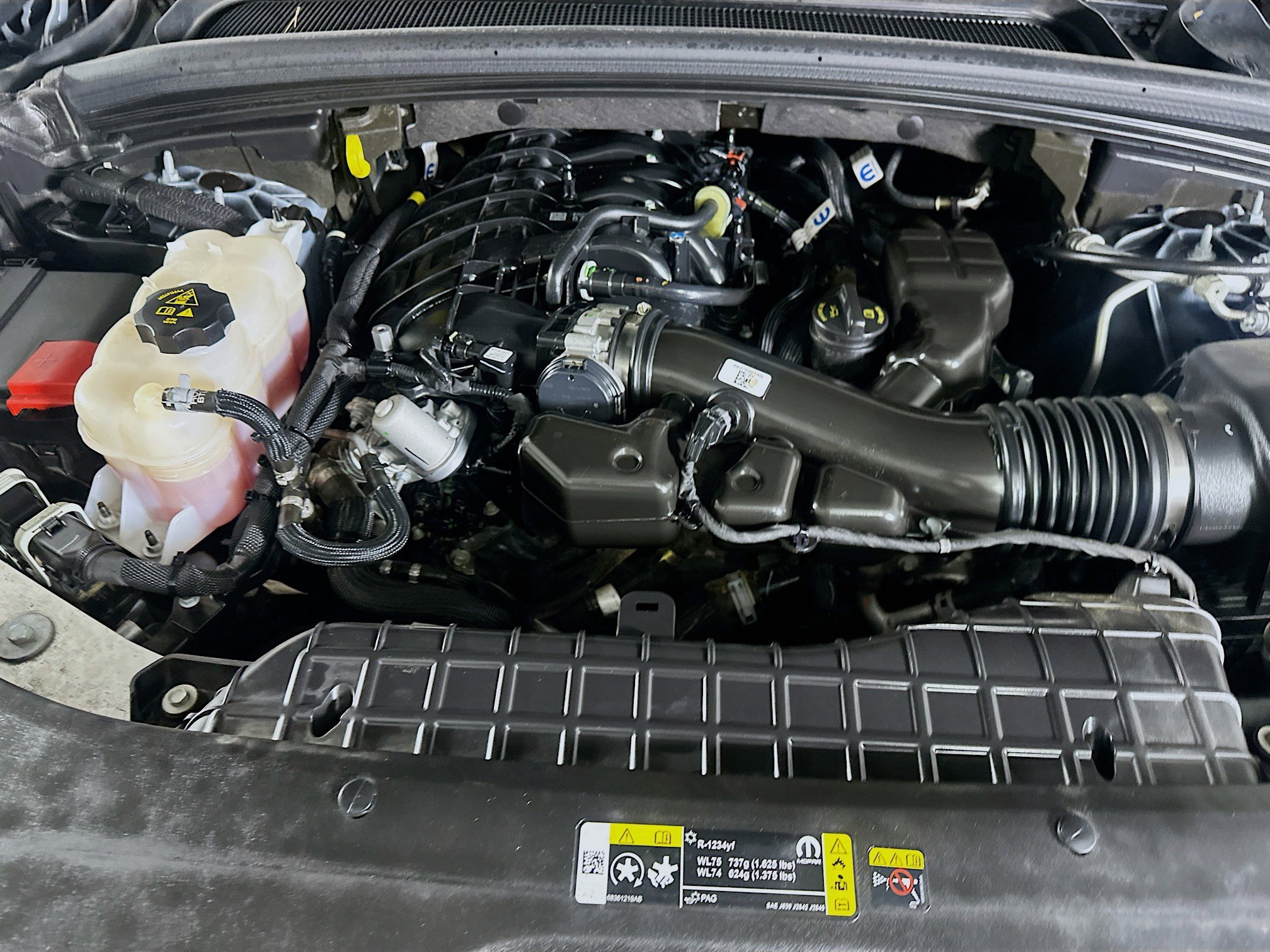 Used 2024 Jeep Grand Cherokee L Altitude image 34