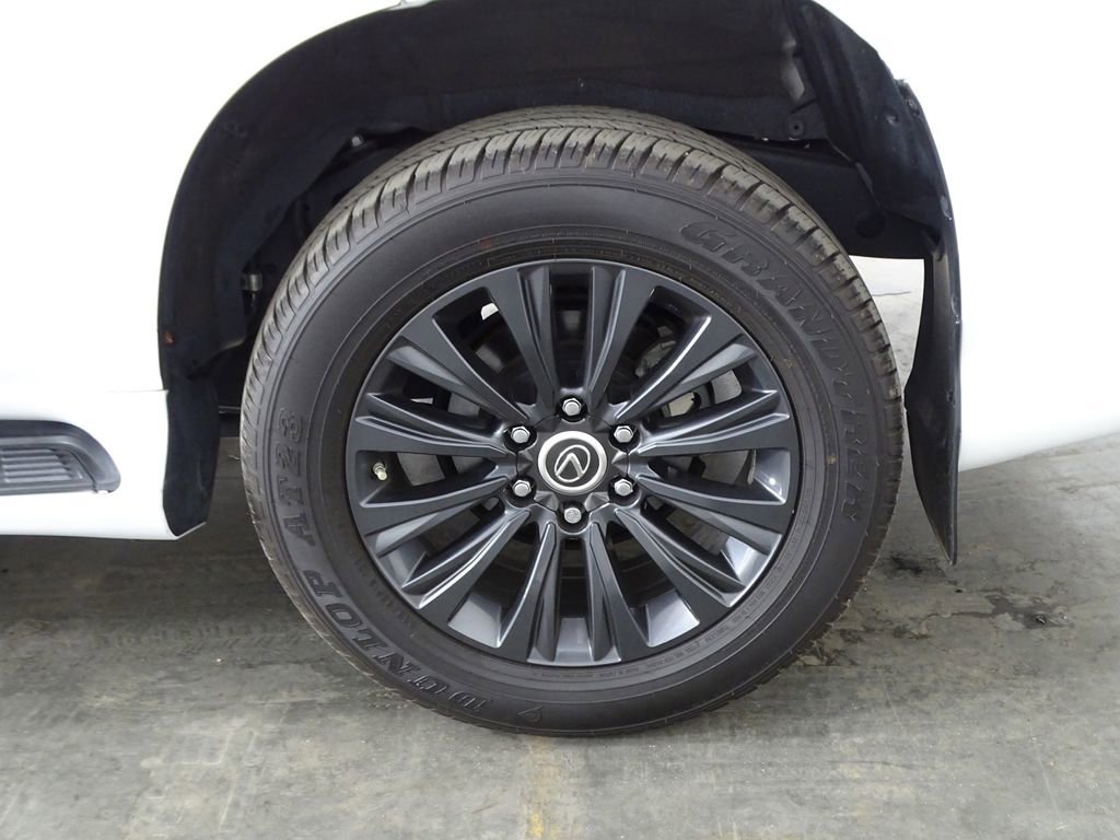 Used 2023 Lexus GX 460 Luxury w/ Sport Design Package image 37