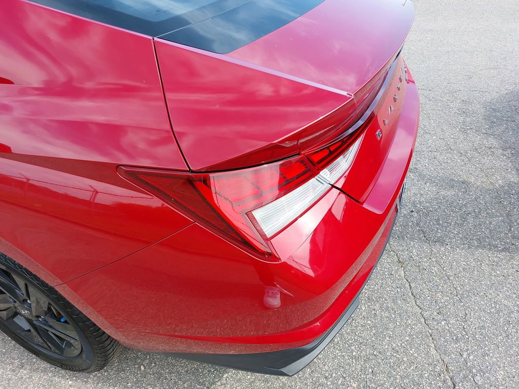 Used 2023 Hyundai Elantra Blue FWD image 36
