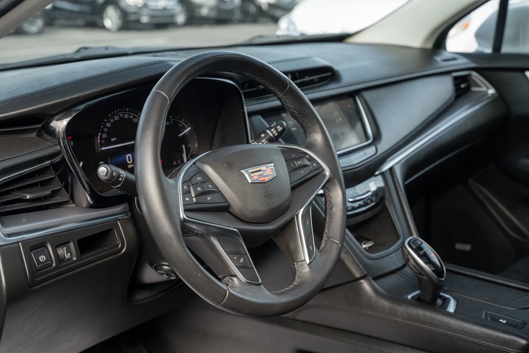 Used 2017 Cadillac XT5 Luxury w/ LPO, Wheel Lock Package image 15