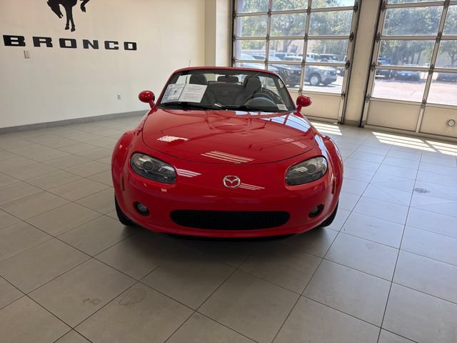 Used 2006 MAZDA MX-5 Miata Grand Touring RWD image 2