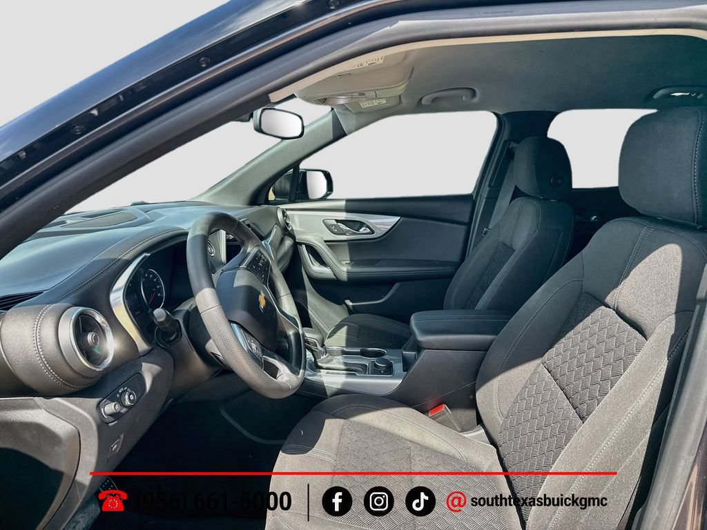 Used 2021 Chevrolet Blazer LT FWD image 11