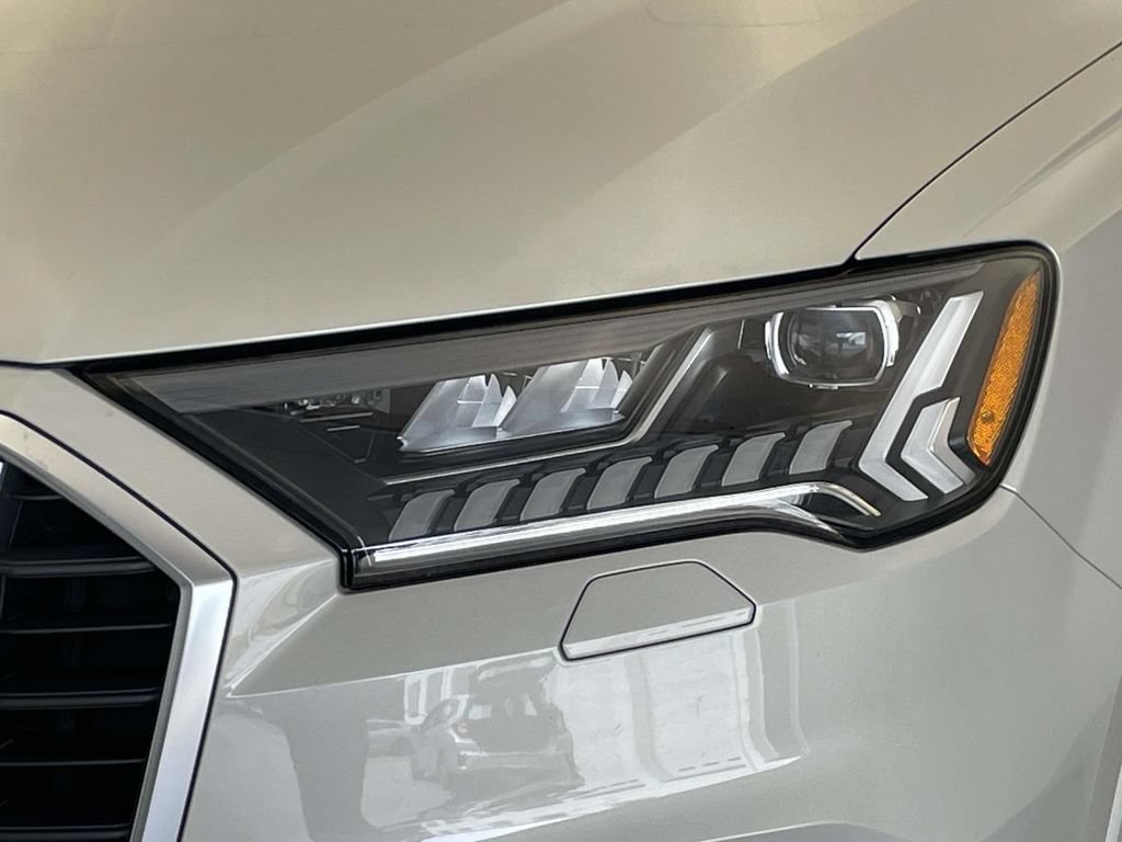 Certified 2023 Audi Q7 3.0T Premium AWD/4WD image 15