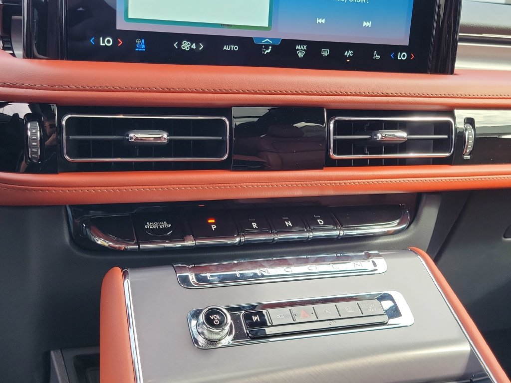 New 2027 Lincoln Aviator Reserve AWD/4WD image 28