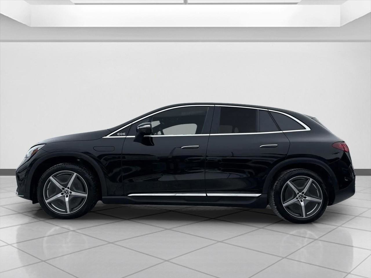 Used 2023 Mercedes-Benz EQE 350+ 4MATIC SUV w/ AMG Line Exterior Package image 2