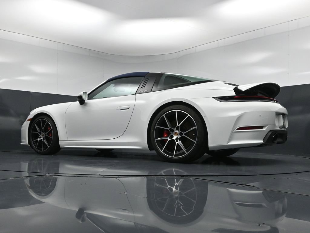 Certified 2026 Porsche 911 Targa 4S AWD/4WD image 23