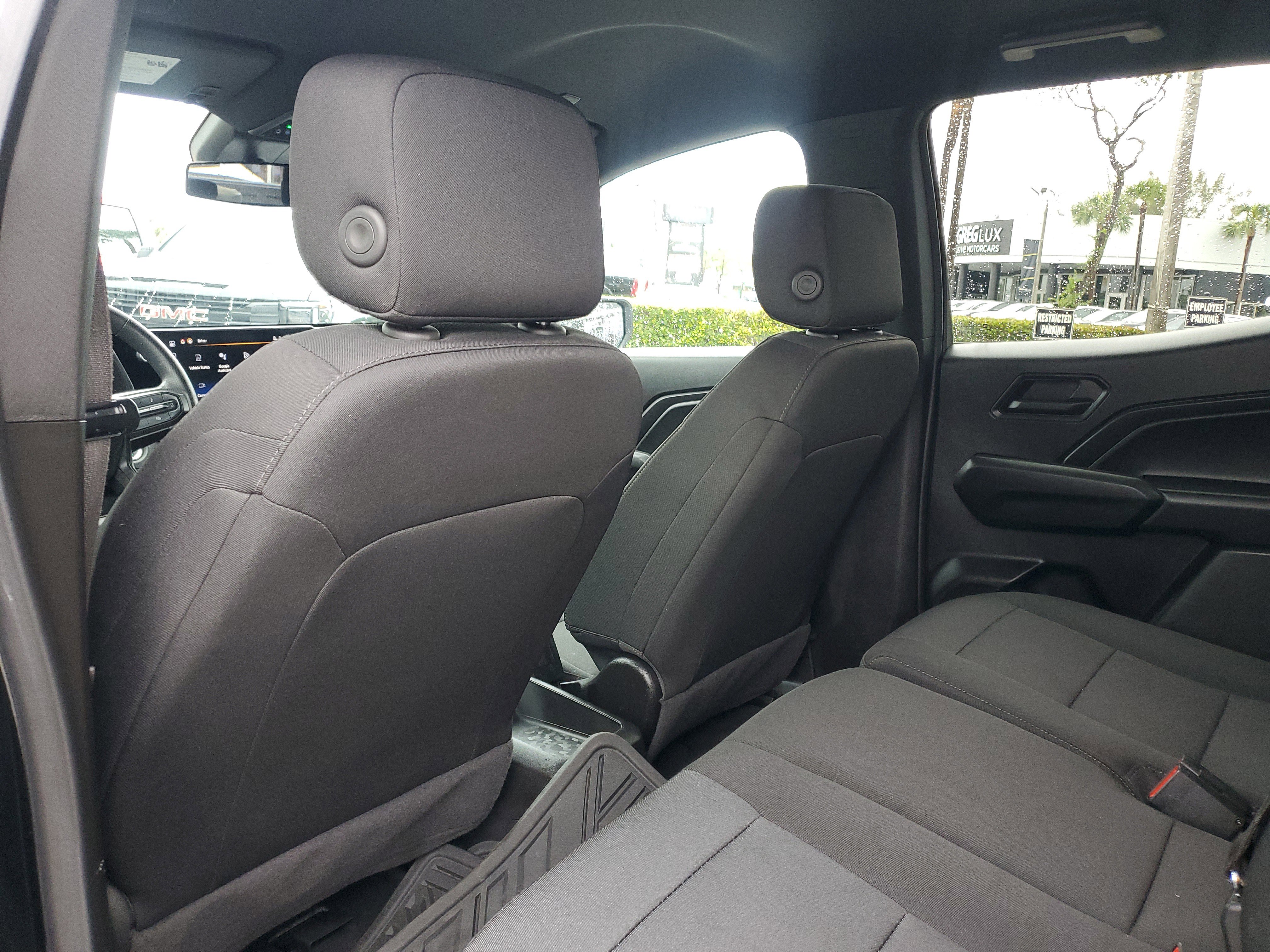 Used 2024 Chevrolet Colorado W/T image 12