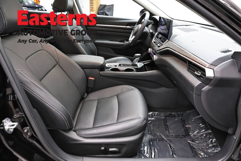 Used 2023 Nissan Altima 2.5 SL FWD image 24