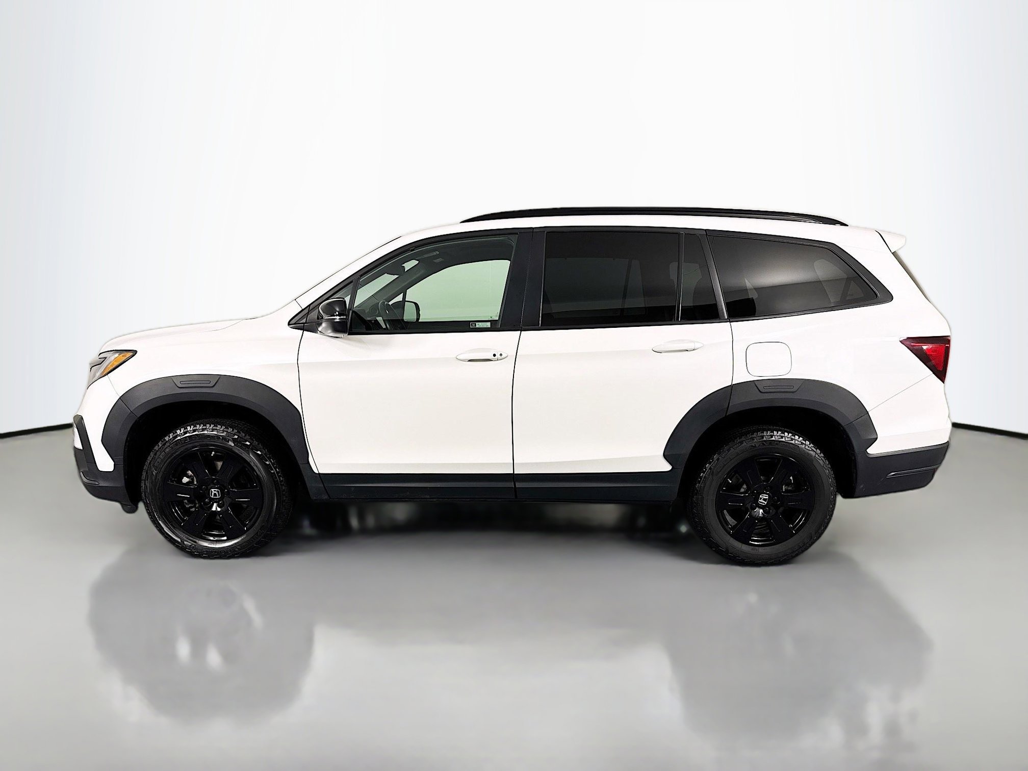 Certified 2022 Honda Pilot TrailSport image 8