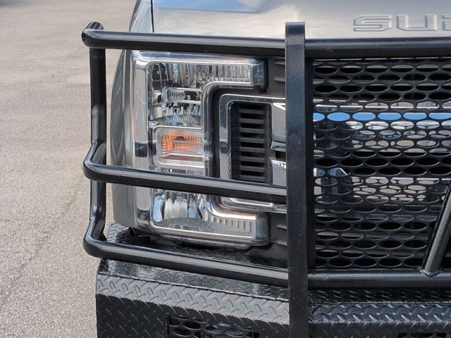 Certified 2019 Ford F250 XLT w/ XLT Premium Package AWD/4WD image 10
