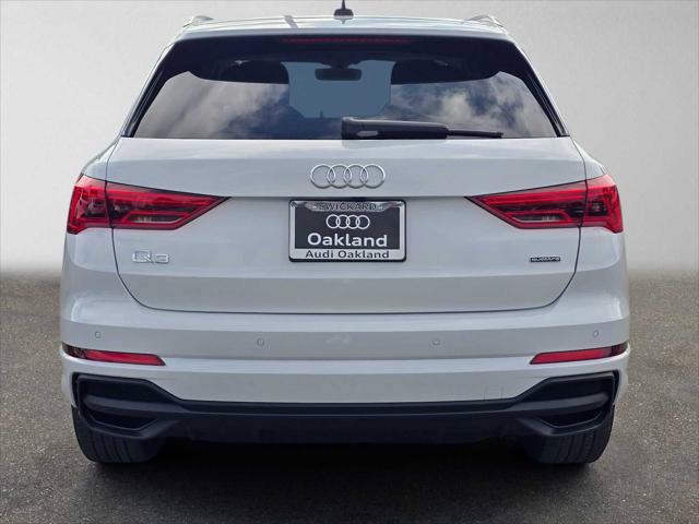 Certified 2024 Audi Q3 2.0T Premium w/ Convenience Package AWD/4WD image 4