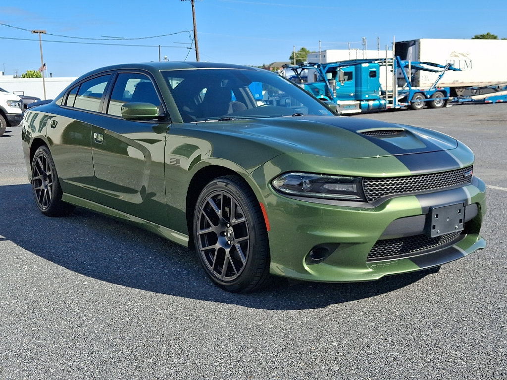 Used 2019 Dodge Charger R/T w/ Stars & Stripes Edition RWD image 3