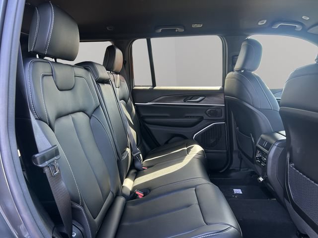 New 2026 Jeep Grand Cherokee Limited AWD/4WD image 21