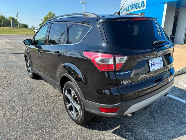 Used 2017 Ford Escape SE w/ Equipment Group 201A image 8