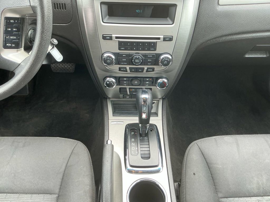 Used 2012 Ford Fusion SE FWD image 20