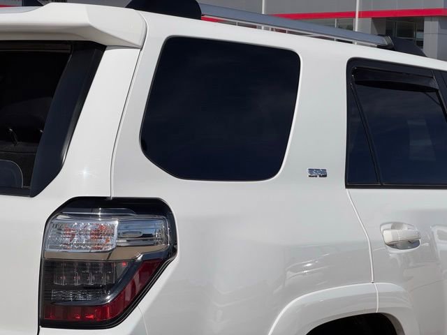 Used 2020 Toyota 4Runner SR5 image 24