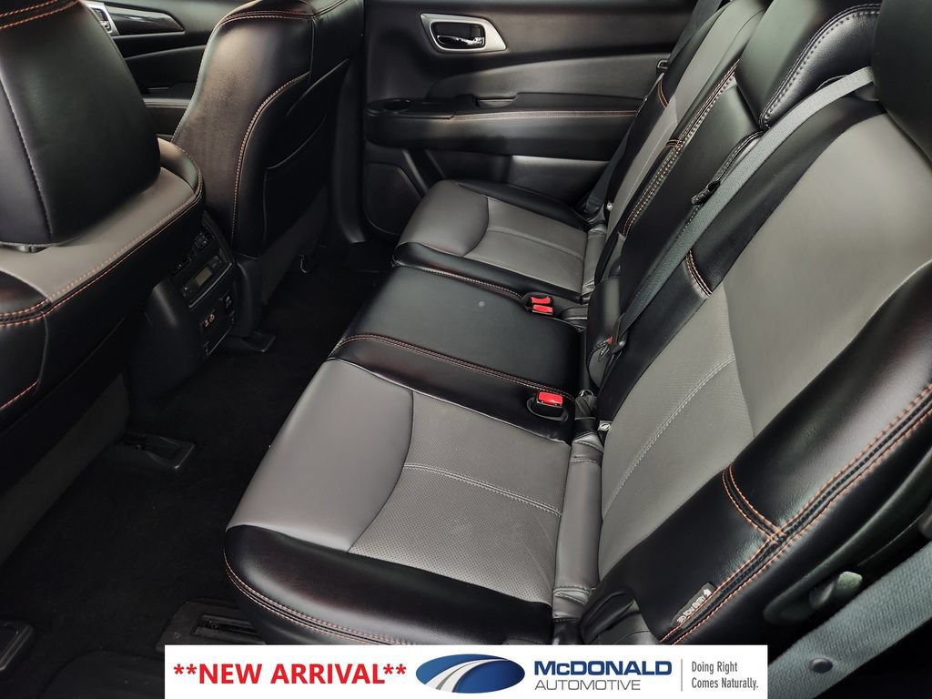 Used 2019 Nissan Pathfinder SL w/ Rock Creek Edition FWD image 18