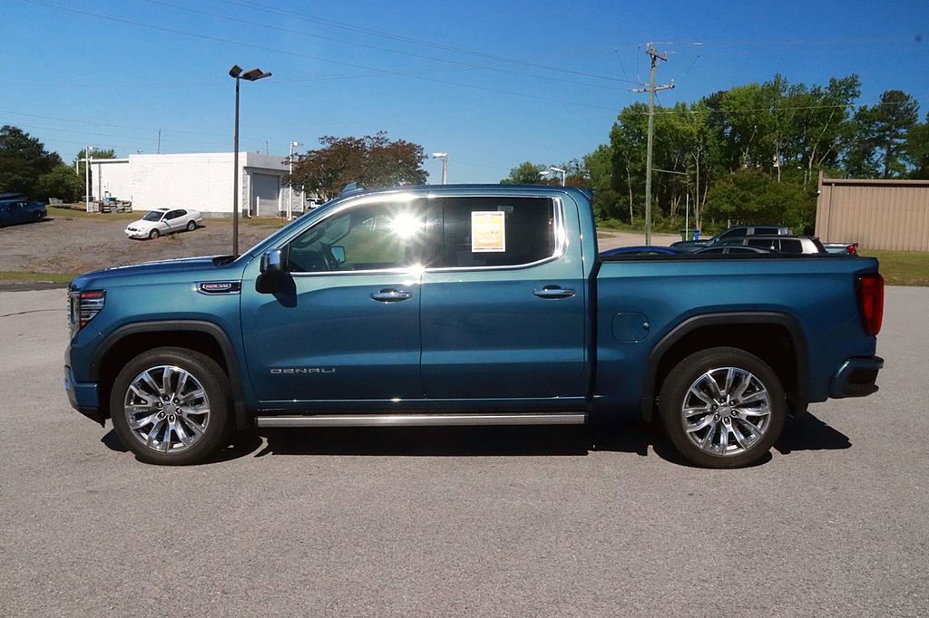 Used 2024 GMC Sierra 1500 Denali w/ Denali Reserve Package AWD/4WD image 4