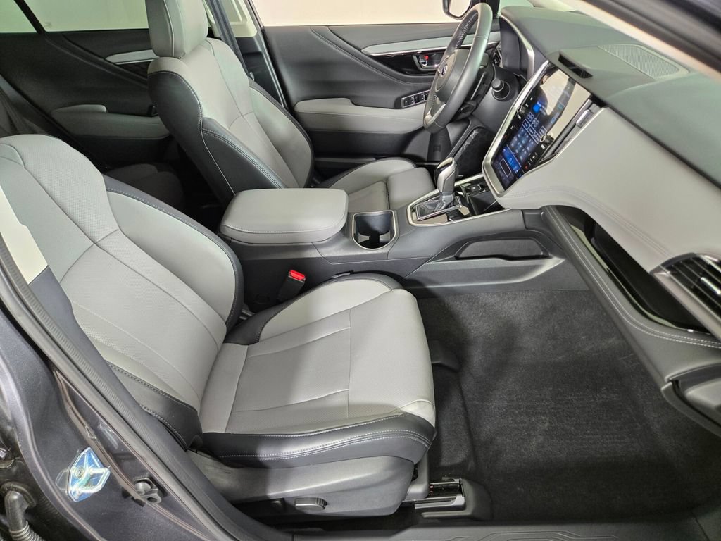 Certified 2025 Subaru Outback Limited XT AWD/4WD image 21
