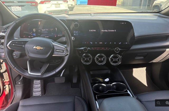 Used 2024 Chevrolet Blazer EV LT AWD/4WD image 5
