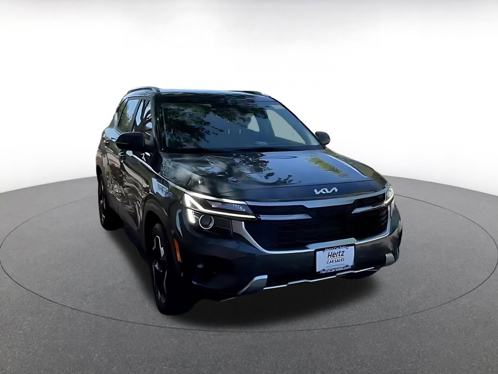 Used 2025 Kia Seltos S FWD image 3