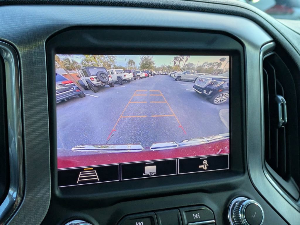 Used 2020 GMC Sierra 1500 Elevation w/ Elevation Value Package image 20