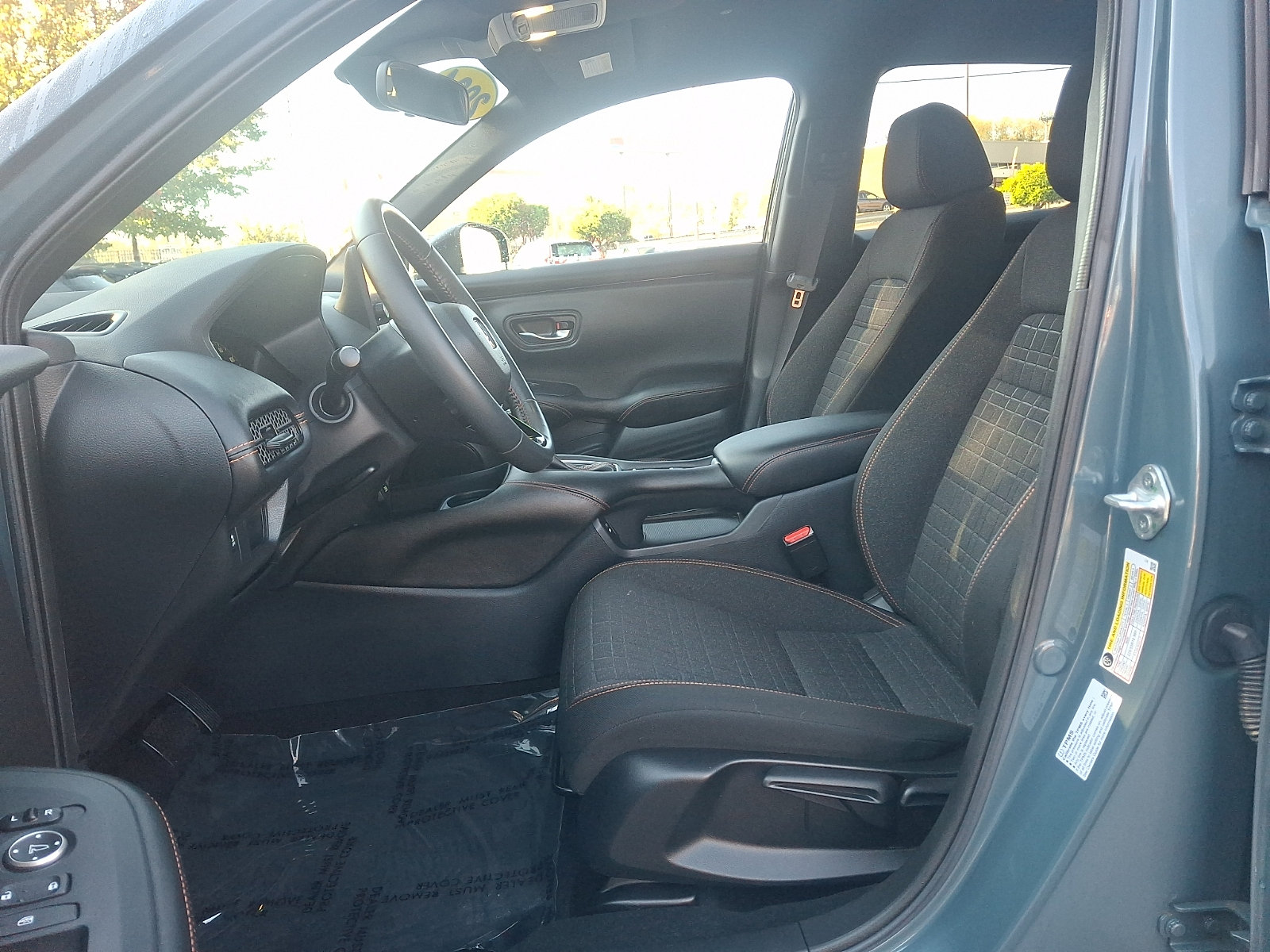 Used 2024 Honda HR-V Sport image 13