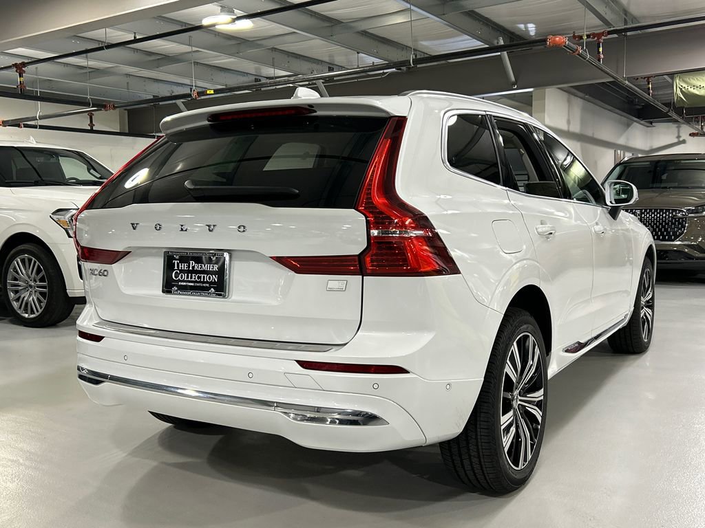 Certified 2023 Volvo XC60 T8 Plus AWD/4WD image 2