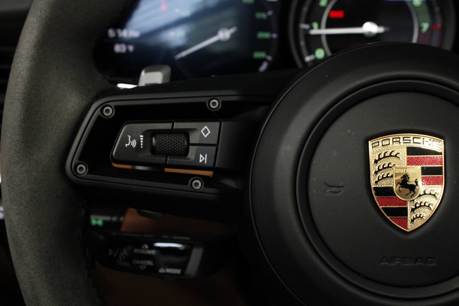 Certified 2024 Porsche 911 Turbo S AWD/4WD image 33