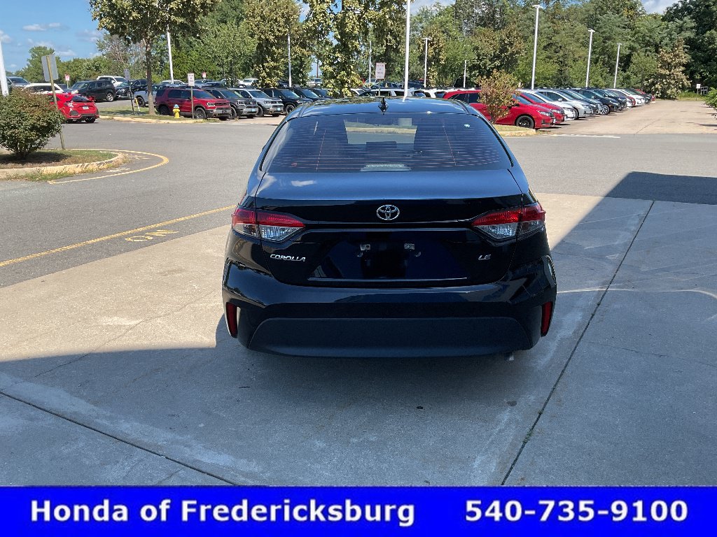 Used 2024 Toyota Corolla LE FWD image 5
