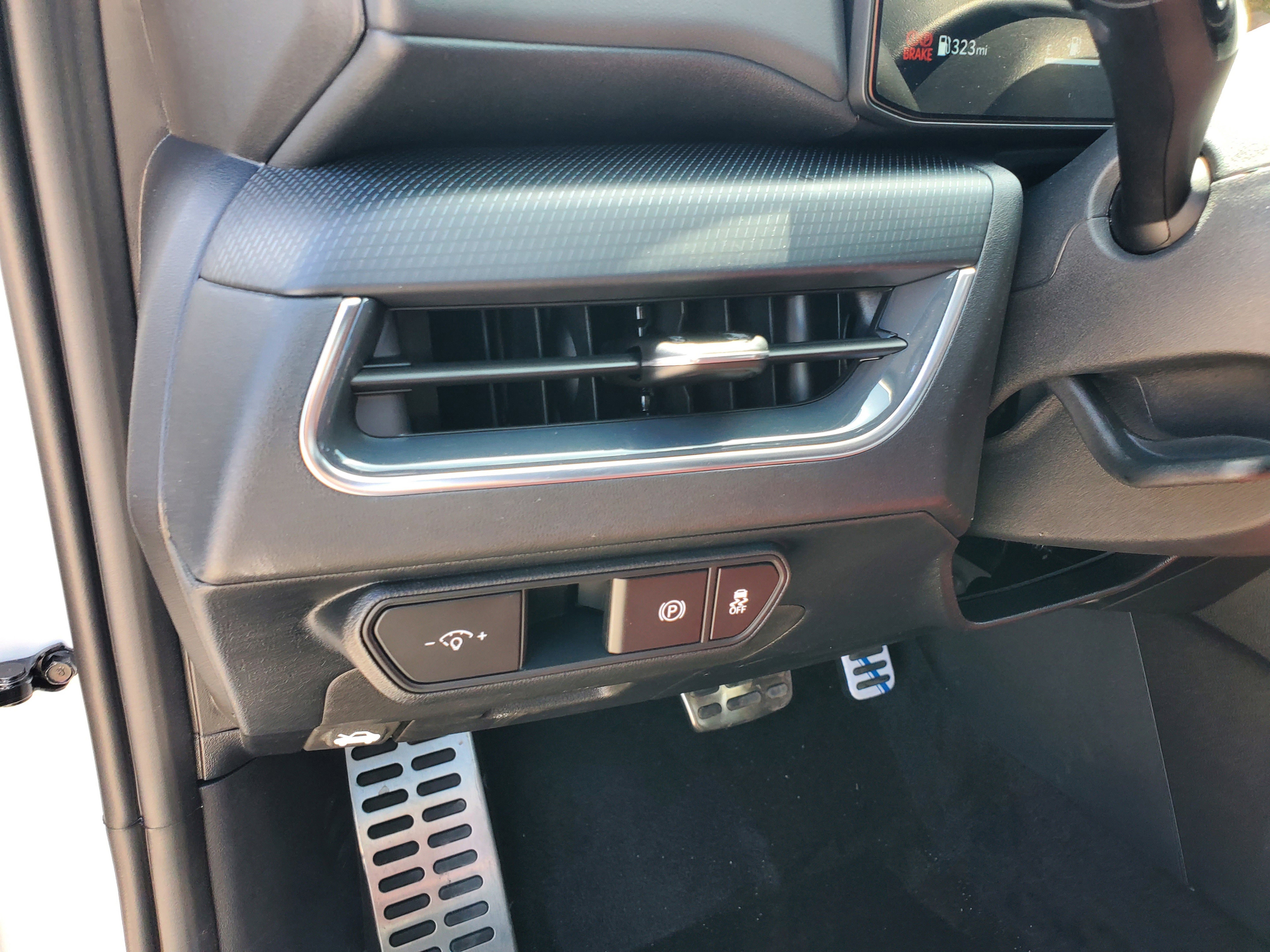 New 2025 Kia K4 GT-Line Turbo FWD image 16