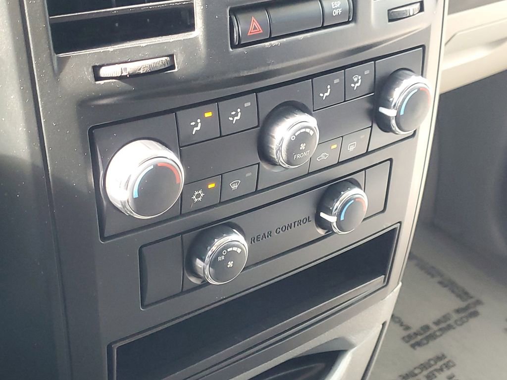 Used 2008 Dodge Grand Caravan SE w/ Entertainment Group 1 image 22