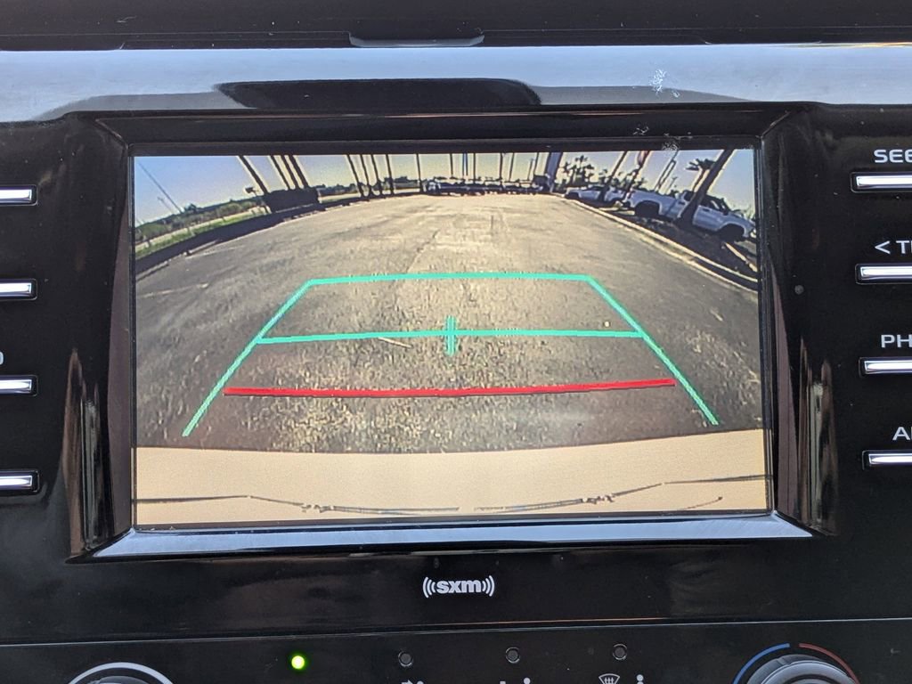 Used 2020 Toyota Camry LE image 20