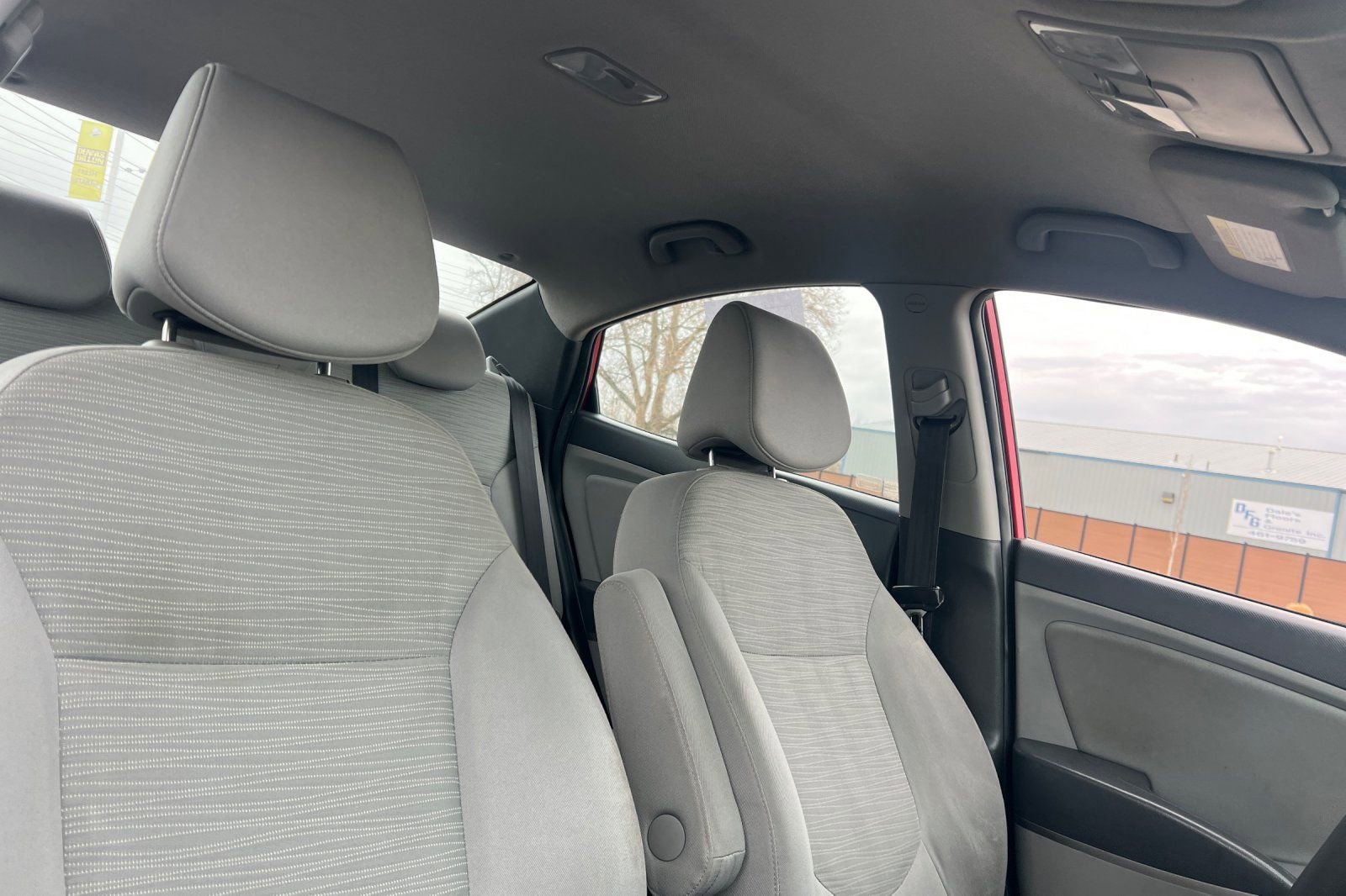 Used 2016 Hyundai Accent SE image 13