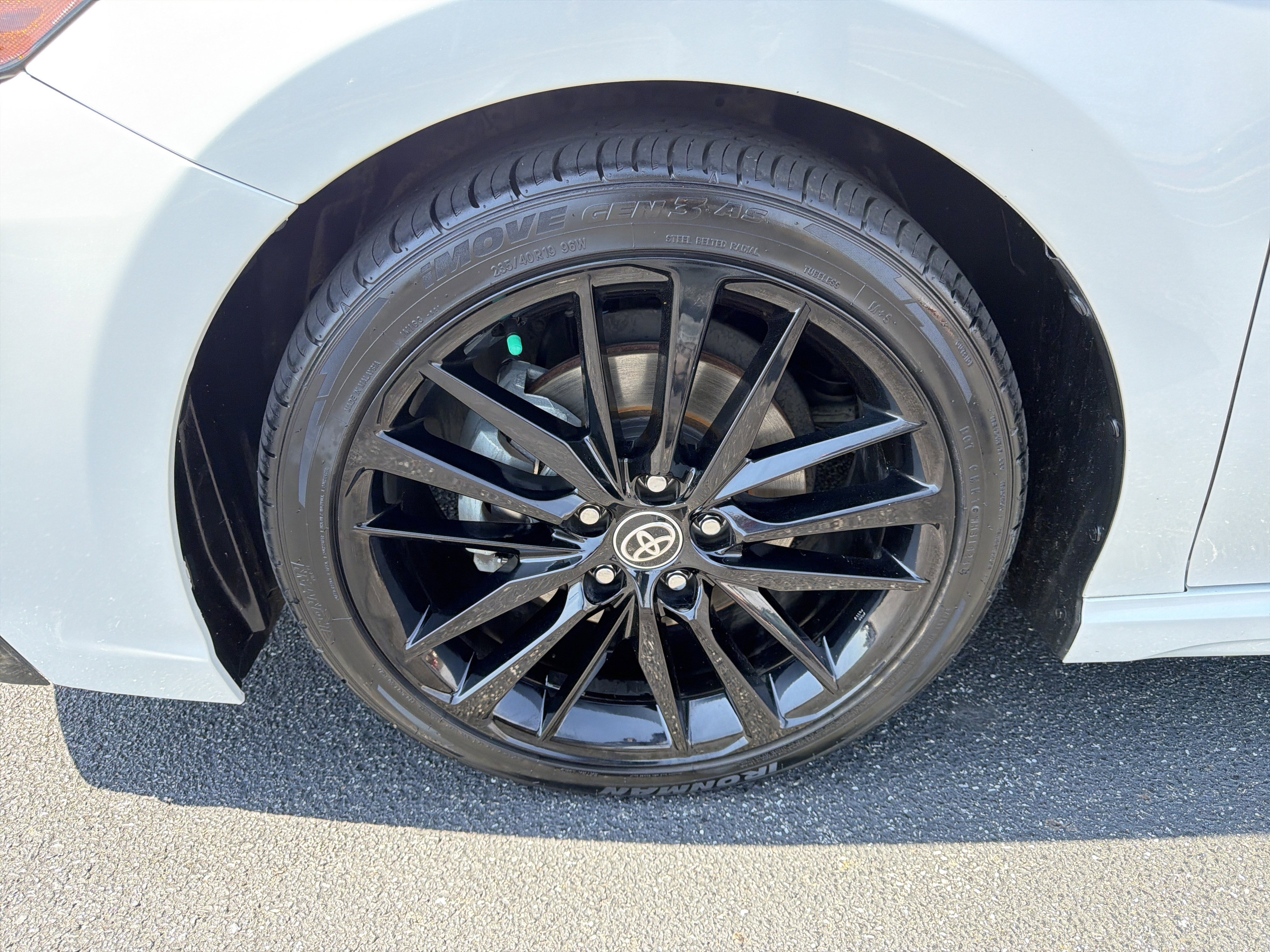 Used 2022 Toyota Camry XSE w/ Navigation Package image 11