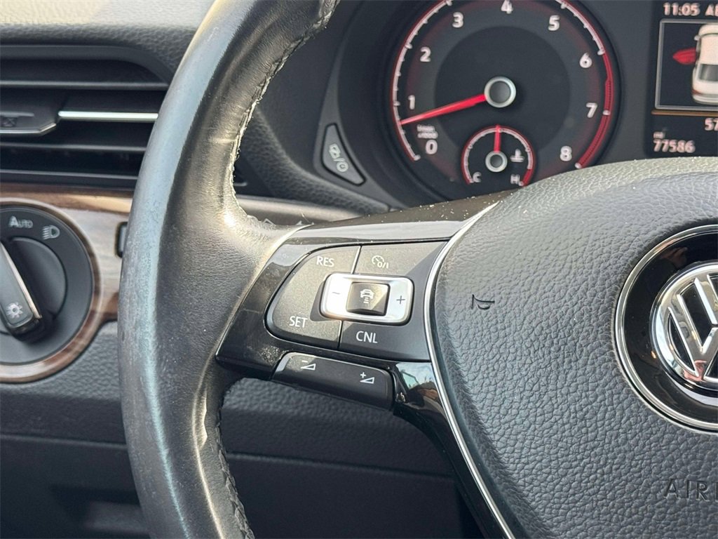 Used 2020 Volkswagen Passat 2.0T SEL image 32