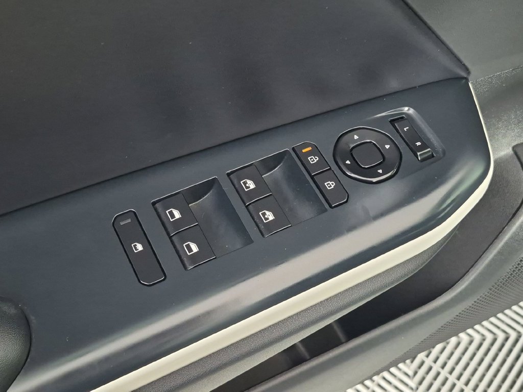 Used 2025 Kia K4 GT-Line FWD image 14