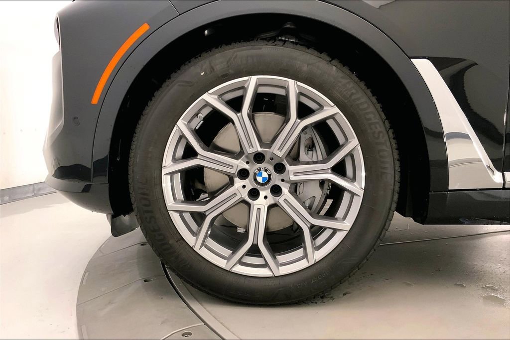 New 2026 BMW X7 xDrive40i image 9
