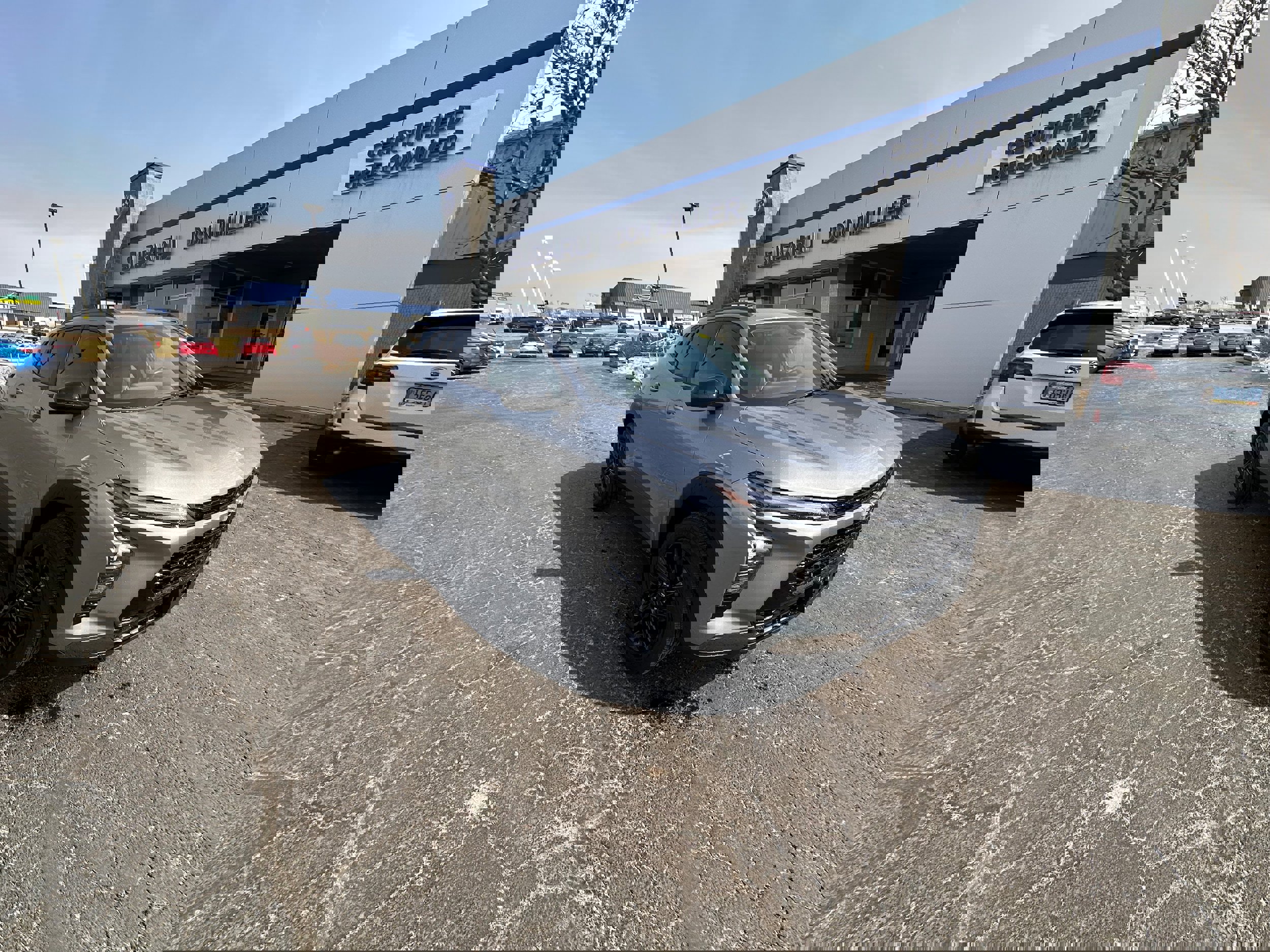 Used 2025 Chevrolet Trax ACTIV w/ Driver Confidence Package image 1