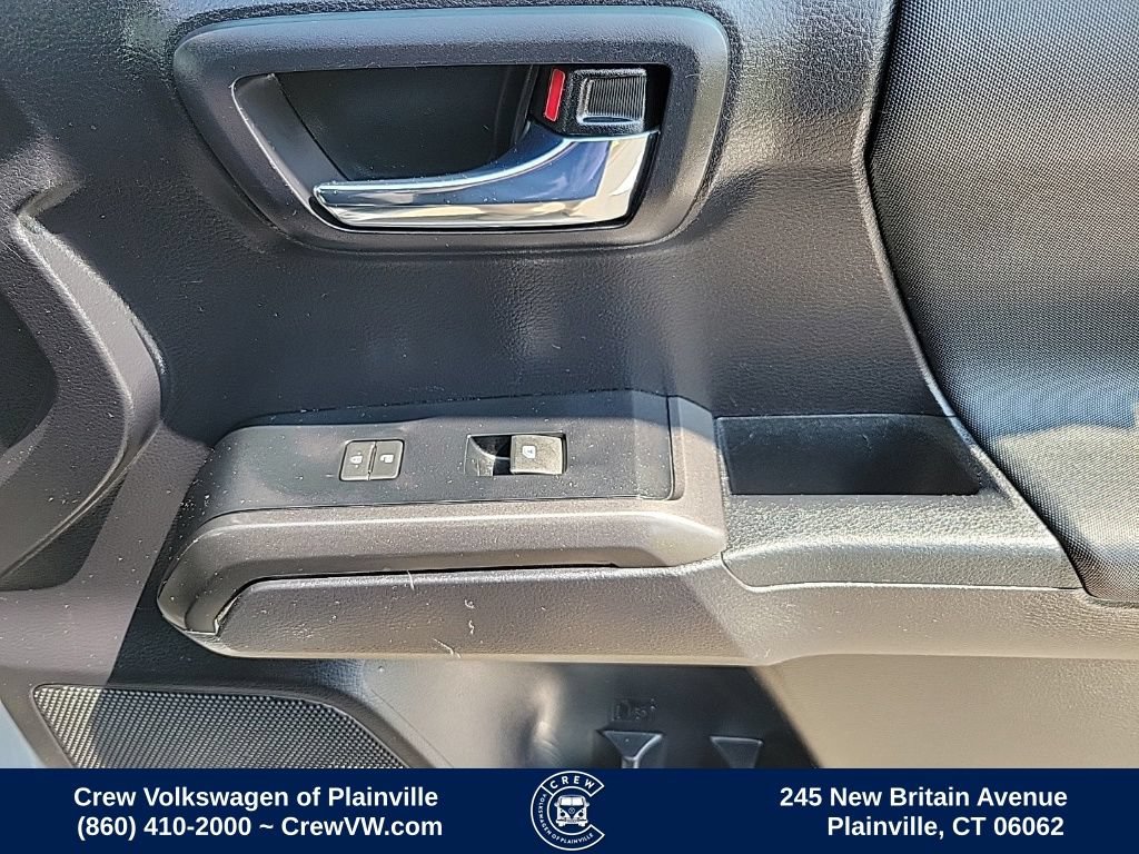 Used 2020 Toyota Tacoma TRD Off-Road AWD/4WD image 47