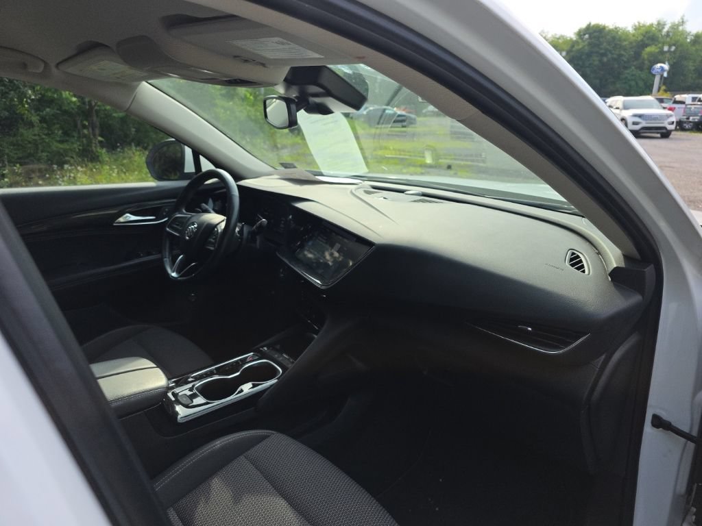Used 2022 Buick Envision Preferred FWD image 19